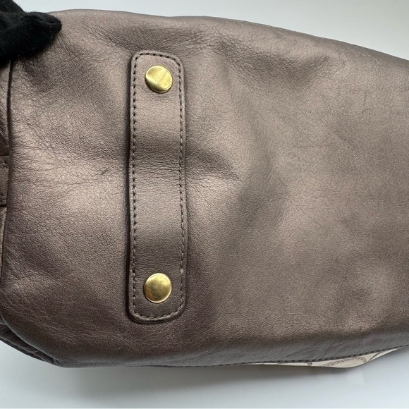 Coach Signature Ashley Satchel / Shoulder Bag | Good Used Condition - Picture 11 of 16